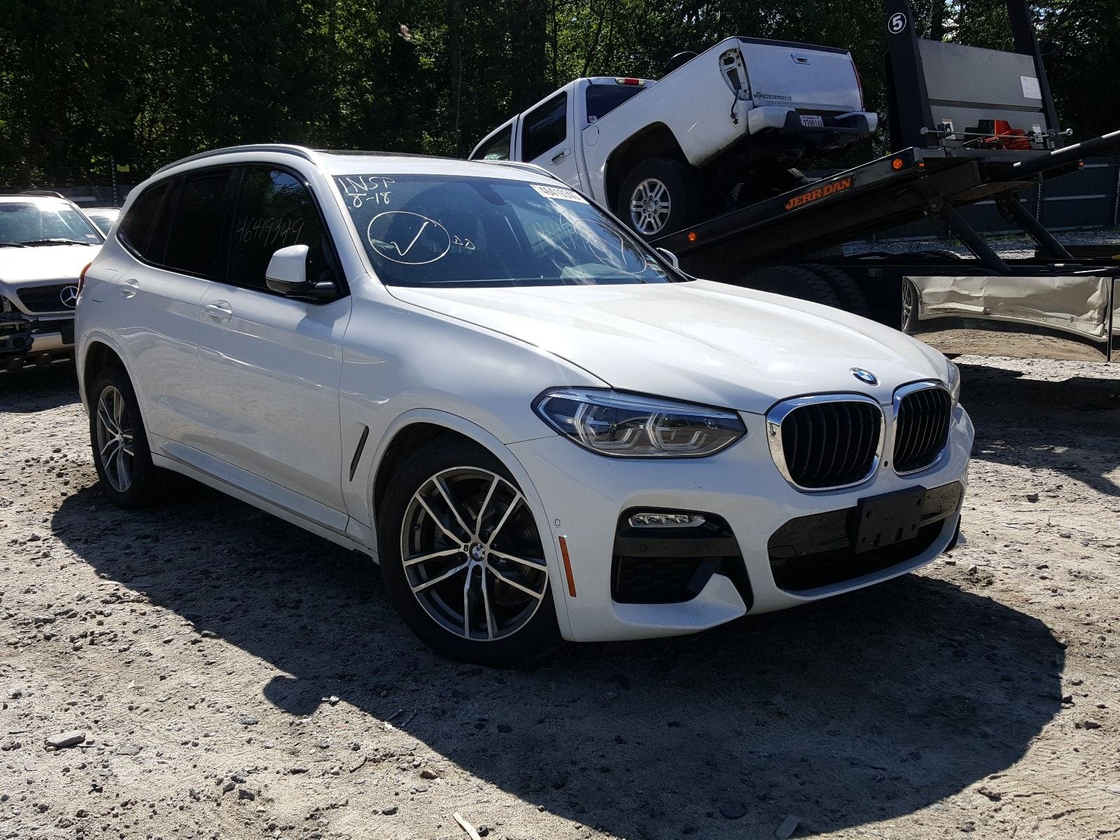 Почему американские версии BMW отличаются от европейских